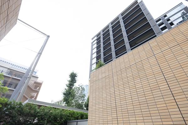 港区三田１丁目のマンション