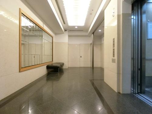 中野区中野４丁目のマンション