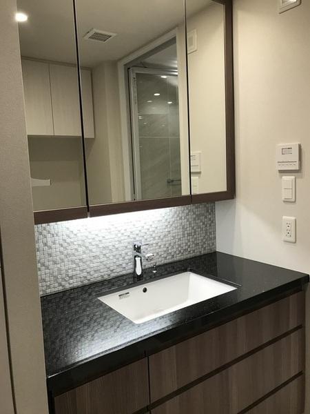 文京区小石川１丁目のマンション
