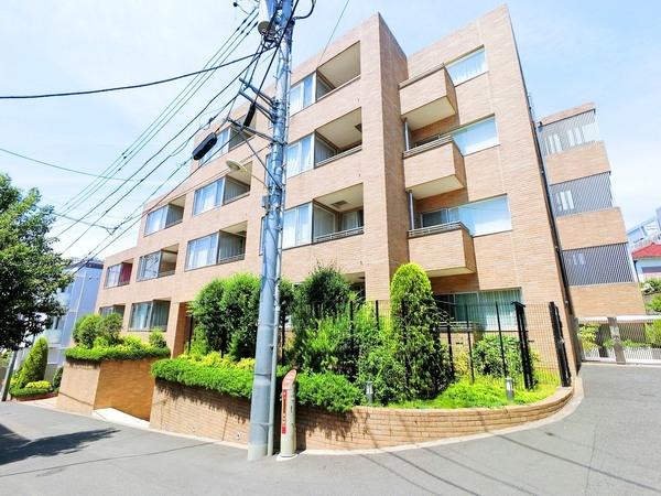 渋谷区神宮前5丁目のマンション