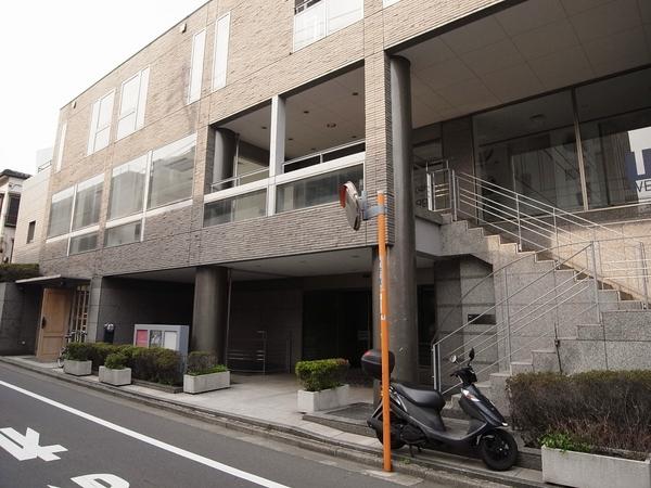 港区南青山５丁目のマンション