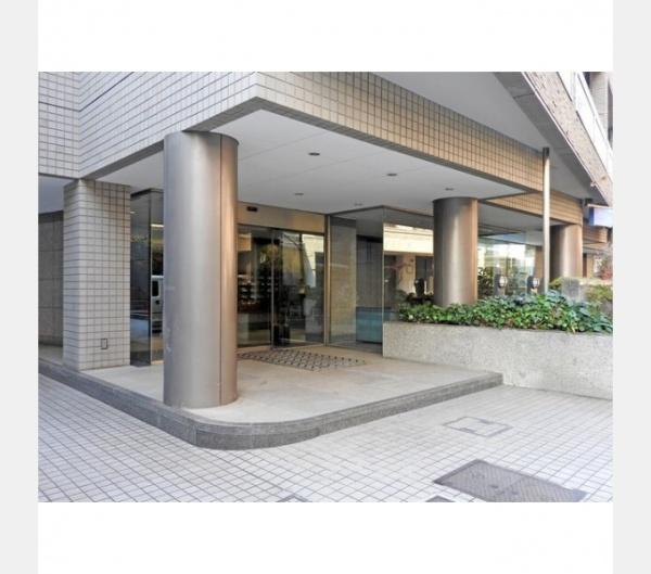 港区南青山５丁目のマンション