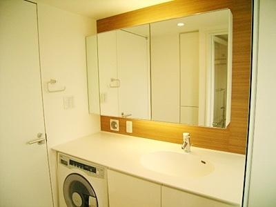 渋谷区富ヶ谷１丁目のマンション