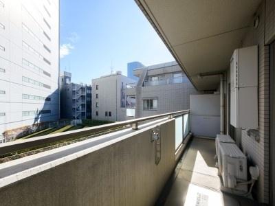 港区三田３丁目のマンション