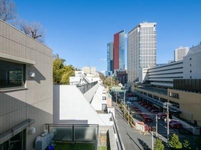 港区三田３丁目のマンション