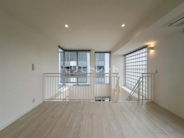 港区麻布十番２丁目のマンション