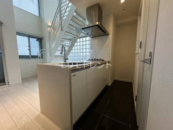 港区麻布十番２丁目のマンション