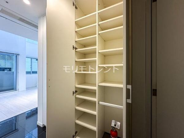 港区麻布十番２丁目のマンション