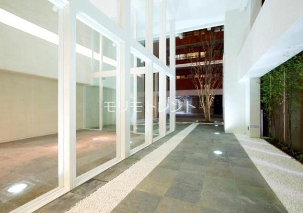 港区麻布十番２丁目のマンション