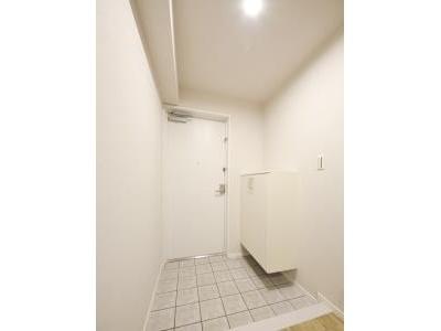 中央区新川２丁目のマンション