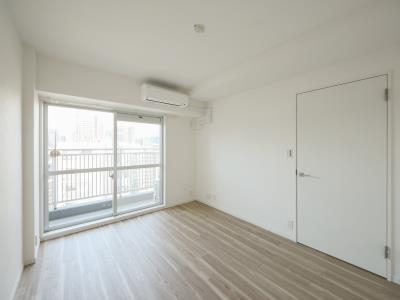 中央区新川２丁目のマンション