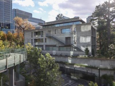 港区赤坂９丁目のマンション