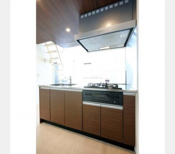 中央区新川２丁目のマンション