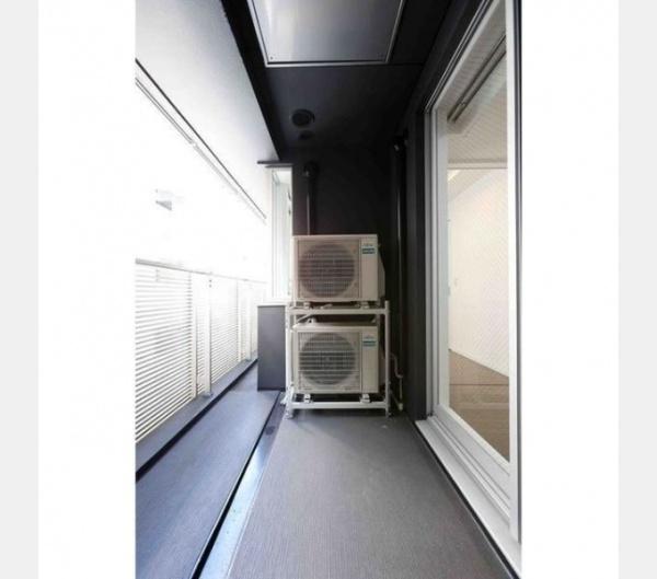 中央区新川２丁目のマンション