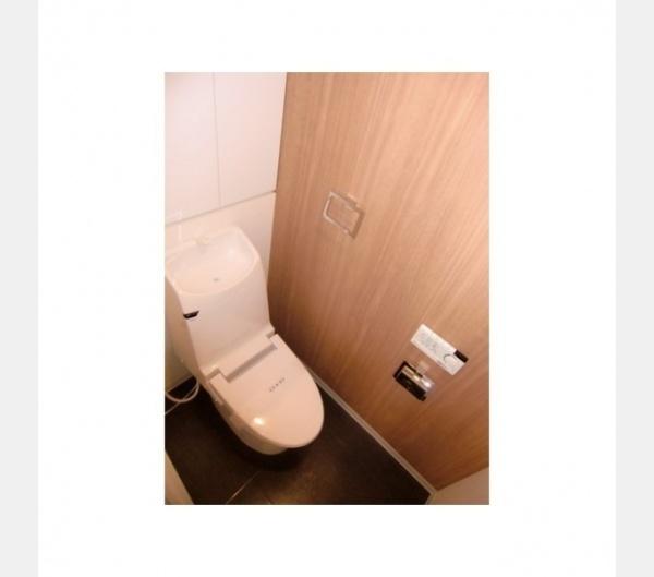 中央区新川２丁目のマンション