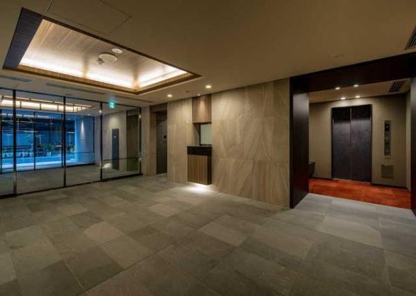 中央区銀座８丁目のマンション