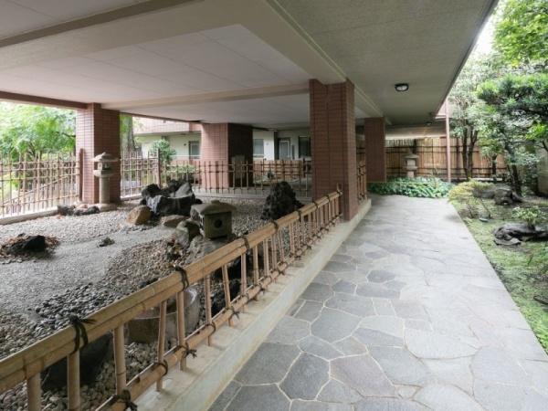 目黒区目黒４丁目のマンション
