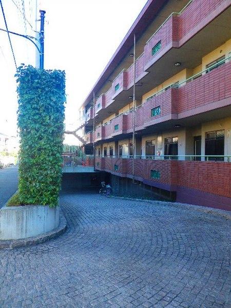 目黒区目黒４丁目のマンション
