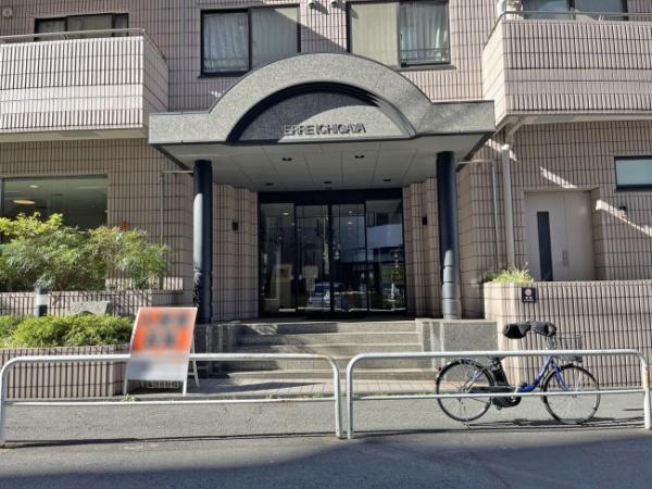 新宿区市谷仲之町のマンション