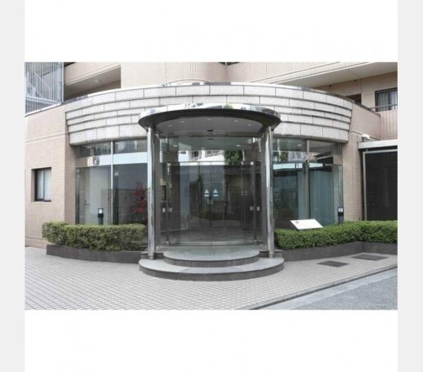 新宿区払方町のマンション