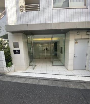渋谷区上原２丁目のマンション