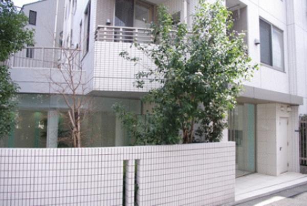 渋谷区上原２丁目のマンション
