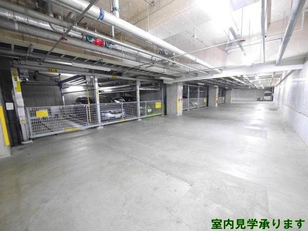 新宿区南元町のマンション