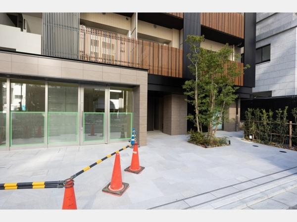 新宿区新宿１丁目のマンション