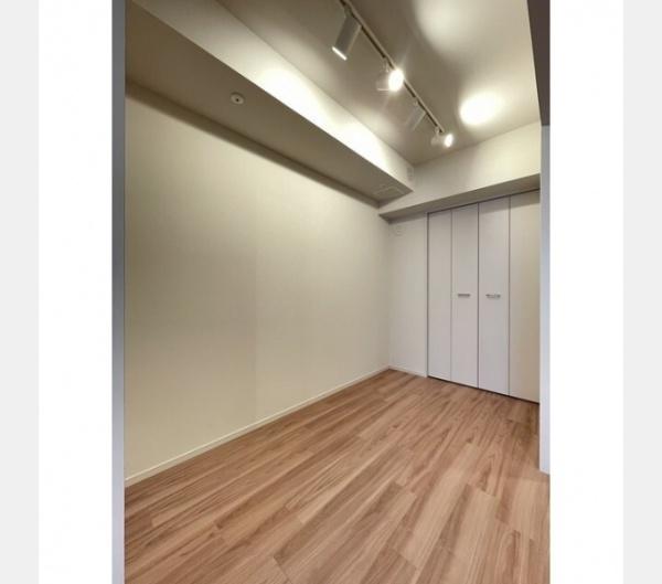世田谷区下馬１丁目のマンション