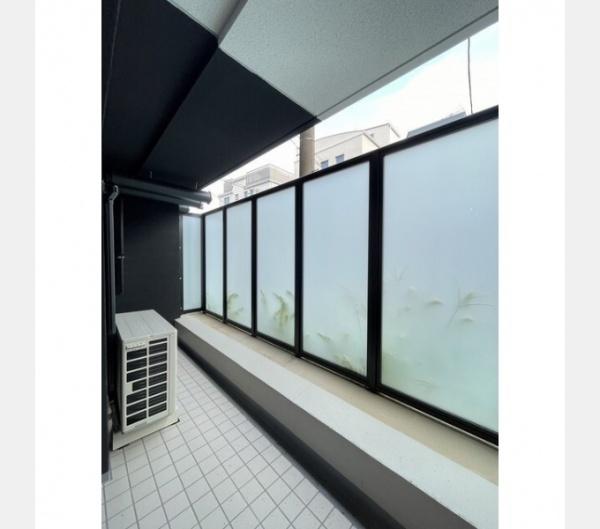 世田谷区下馬１丁目のマンション