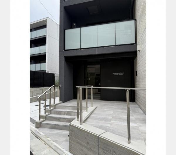 世田谷区下馬１丁目のマンション
