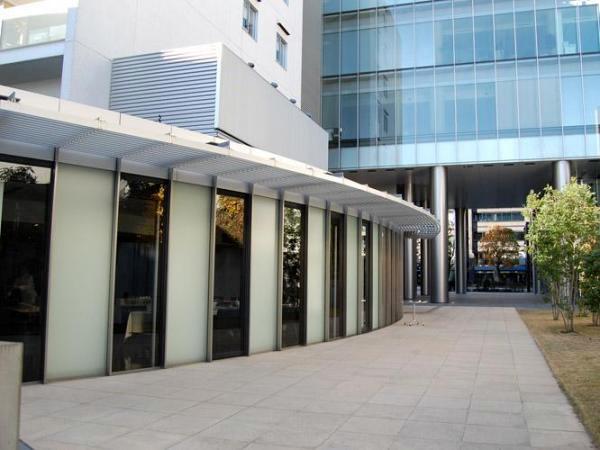 港区南青山２丁目のマンション
