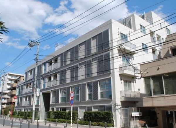 新宿区市谷仲之町のマンション