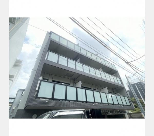 FUSION池袋WEST