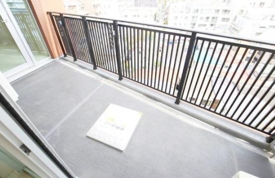 新宿区市谷薬王寺町のマンション