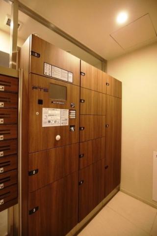 新宿区市谷薬王寺町のマンション