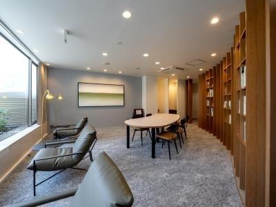 新宿区原町３丁目のマンション