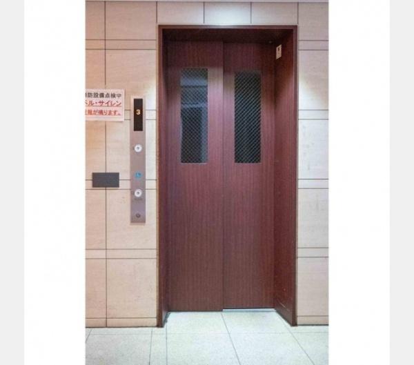 新宿区四谷坂町のマンション