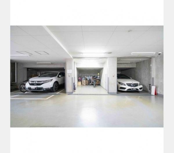 新宿区四谷坂町のマンション