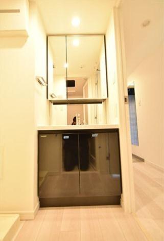 目黒区目黒本町４丁目のマンション