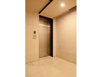港区西麻布３丁目のマンション