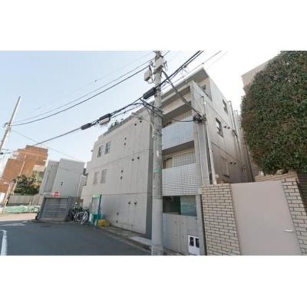 港区南青山２丁目のマンション