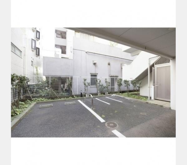 港区三田１丁目のマンション