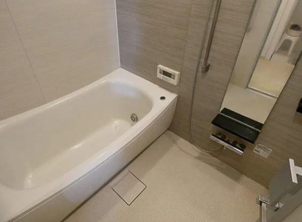 新宿区西新宿５丁目のマンション
