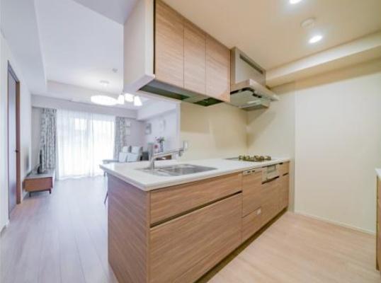 新宿区市谷本村町のマンション