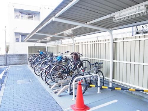 新宿区北新宿１丁目のマンション