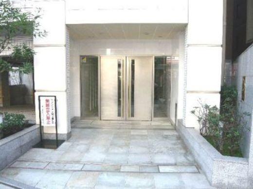 中央区新川２丁目のマンション