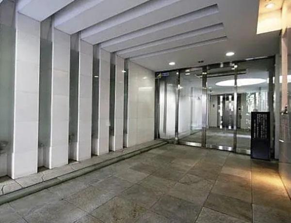 中央区新川２丁目のマンション