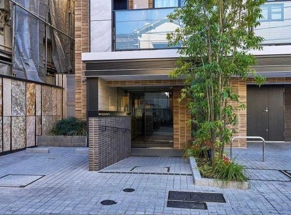 渋谷区本町４丁目のマンション