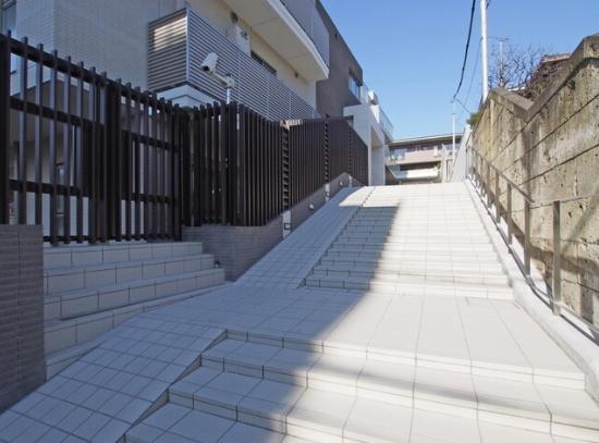 目黒区八雲２丁目のマンション